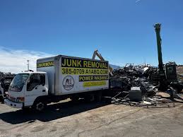 Best Demolition Debris Removal  in Earlimart, CA